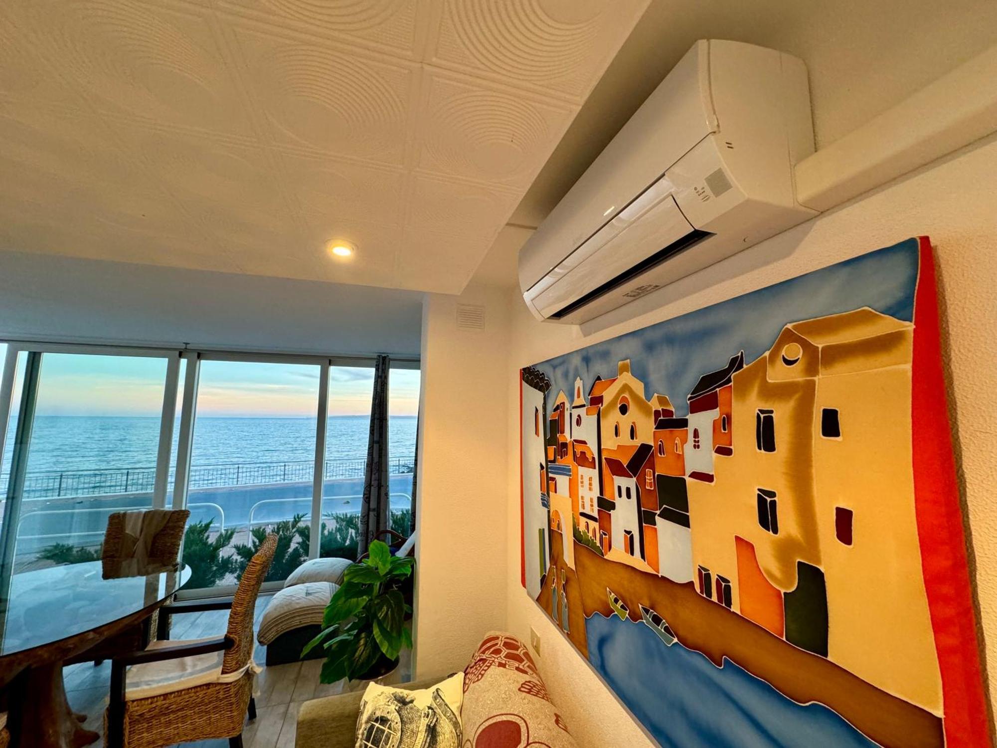 Magnifique En Front De Mer, Caneylles Apartment