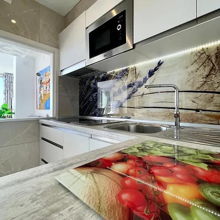 Magnifique Appartement En Front De Mer, Caneylles Roses Exterior photo