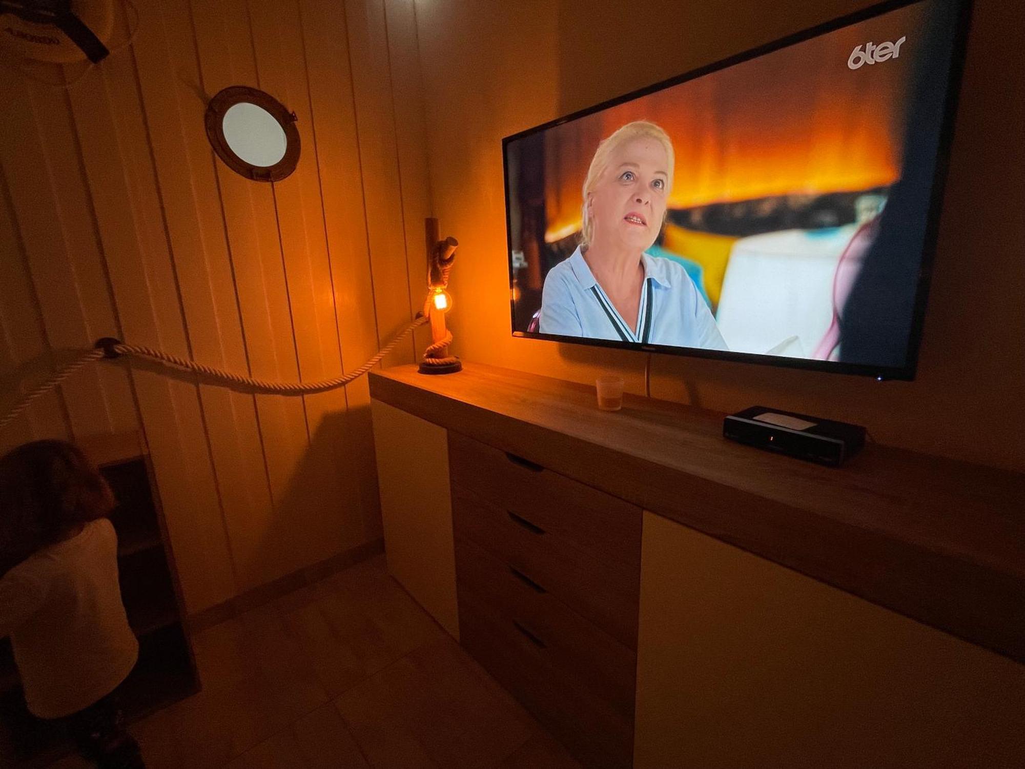 Appartement Magnifique En Front De Mer, Caneylles Roses